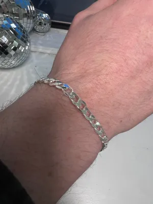 22cm Gents Flat Curb Bracelet