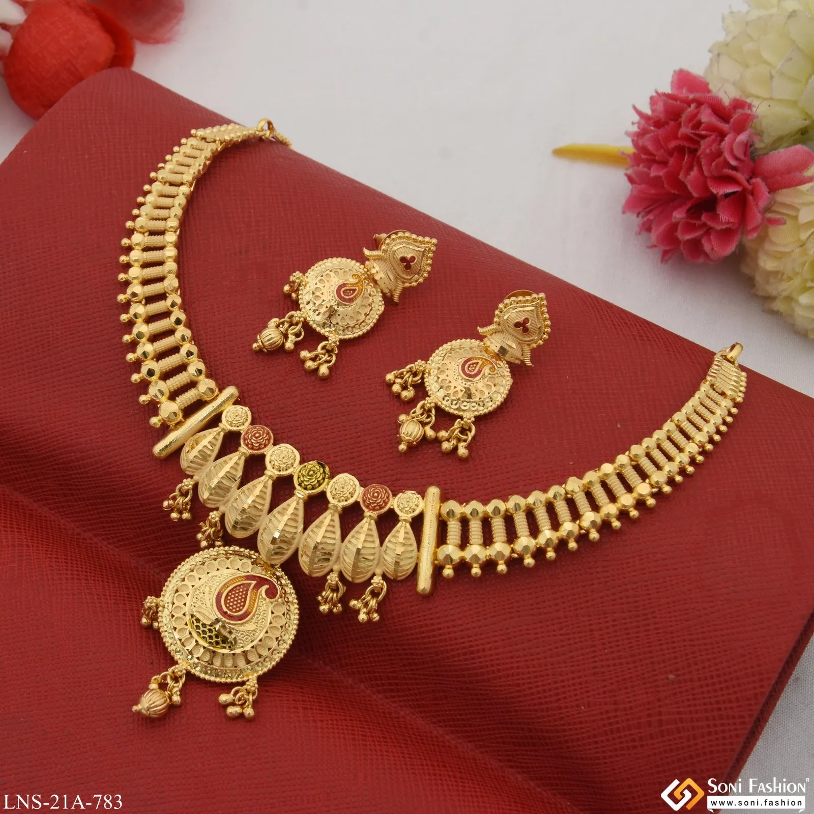 Dazzling Design Gold Plated Necklace Set for Women - Style A783