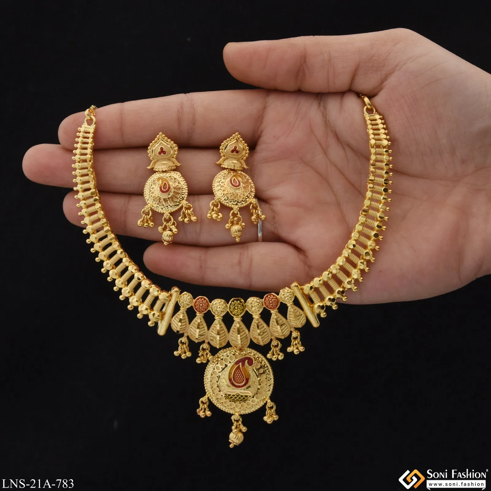 Dazzling Design Gold Plated Necklace Set for Women - Style A783