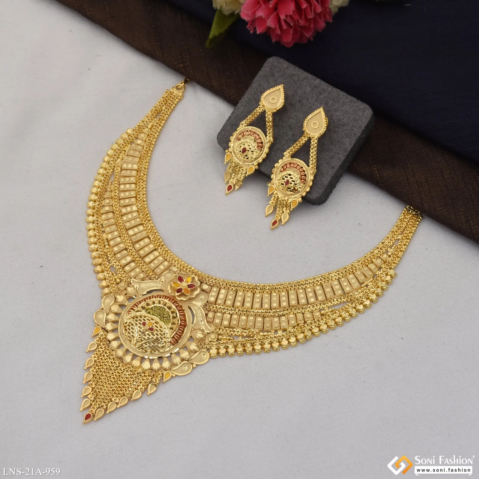 Dazzling Design Gold Plated Necklace Set for Women - Style A959