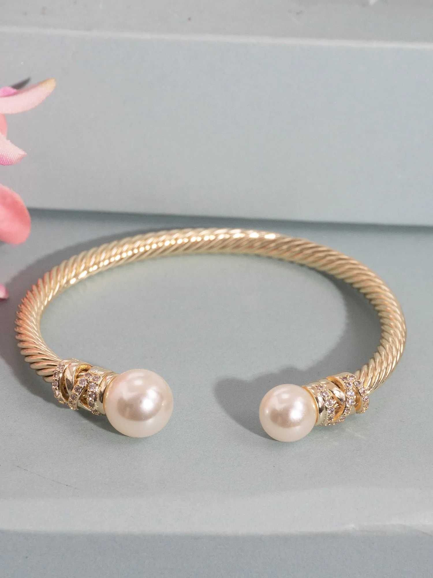 Elegant Adjustable Gold-Plated Bracelet with Zircon & Faux Pearls