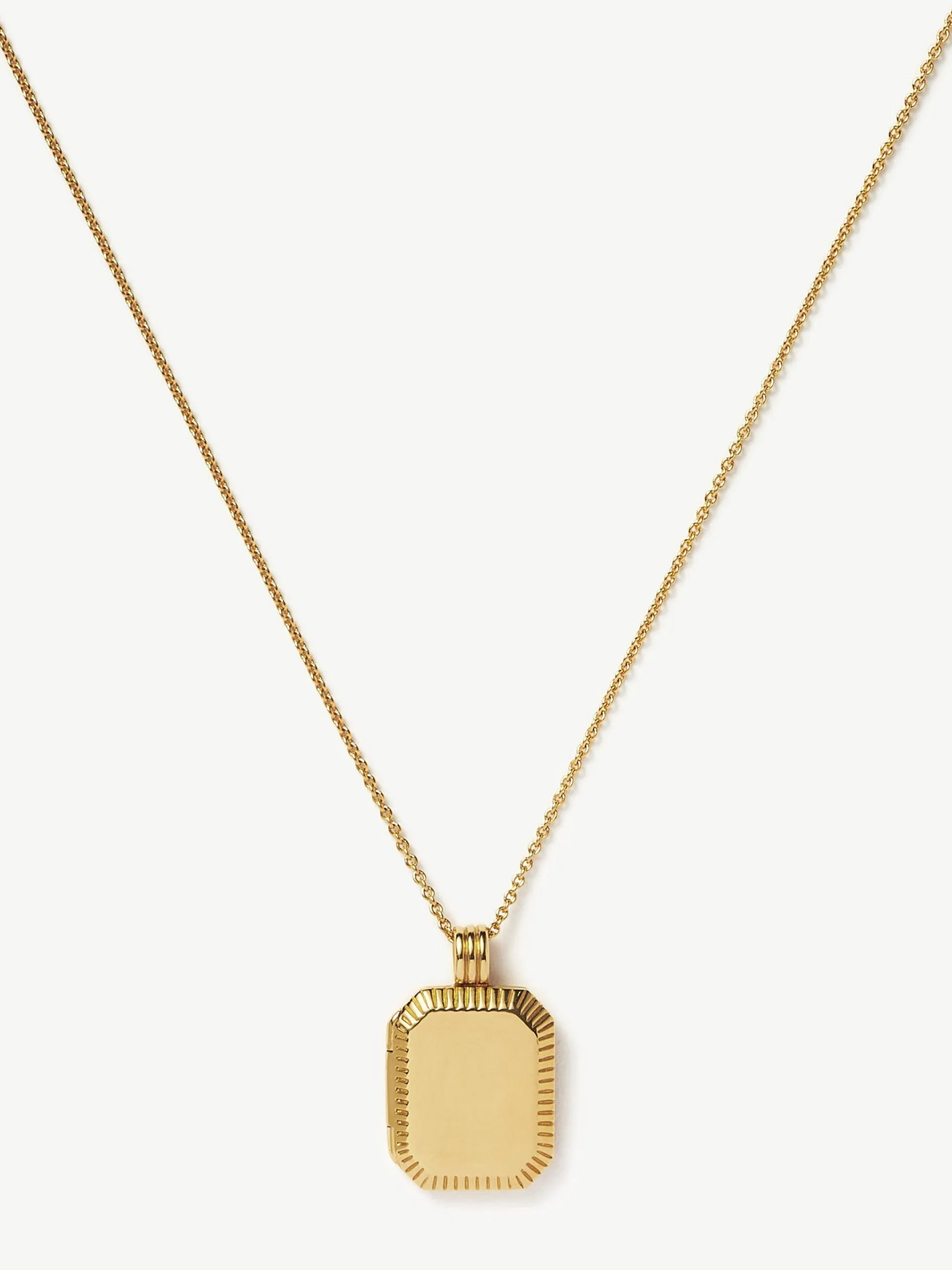 Engravable locket pendant necklace