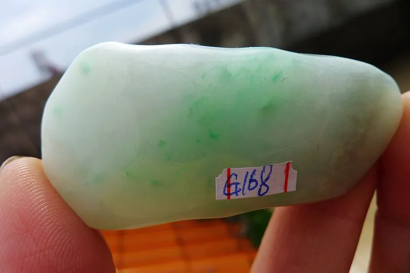 Natural Jade Rough Jadeite Raw (108g,6.9X3.9X2.4cm)