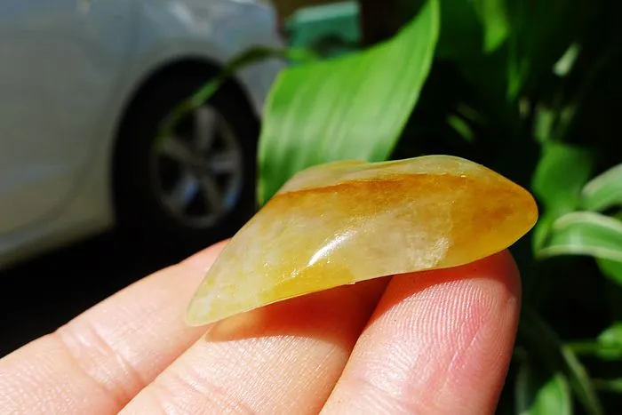 Natural Jade Rough Jadeite Raw (11.5g,3.1X2.8X0.8cm)