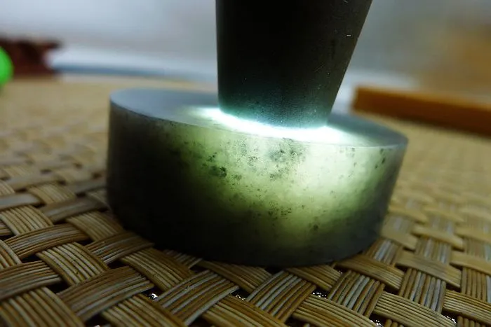 Natural Jade Rough Jadeite Raw (122g,5.3X5.3X1.6cm)