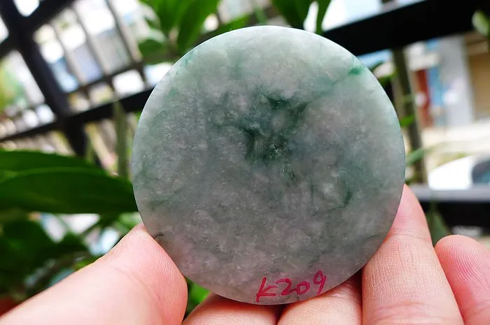 Natural Jade Rough Jadeite Raw (129g,5.3x1.77cm)