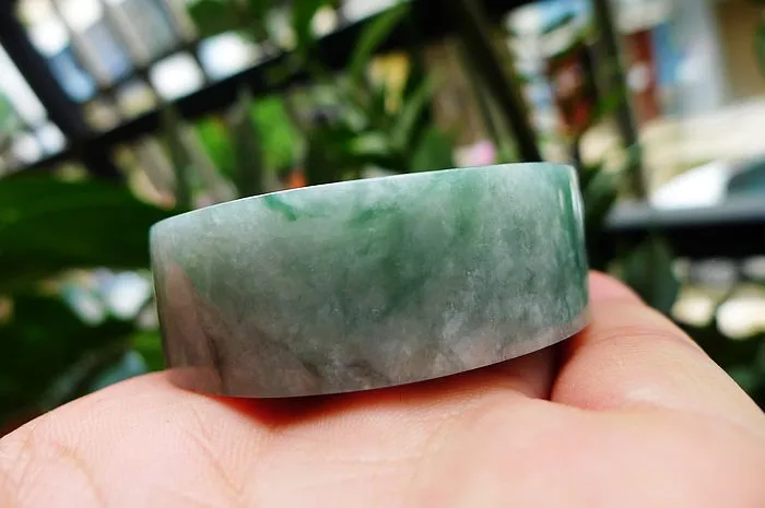 Natural Jade Rough Jadeite Raw (129g,5.3x1.77cm)