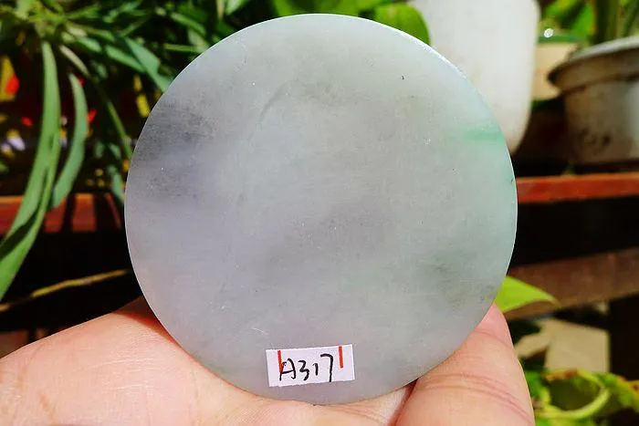 Natural Jade Rough Jadeite Raw (131g,5.4X1.7cm)