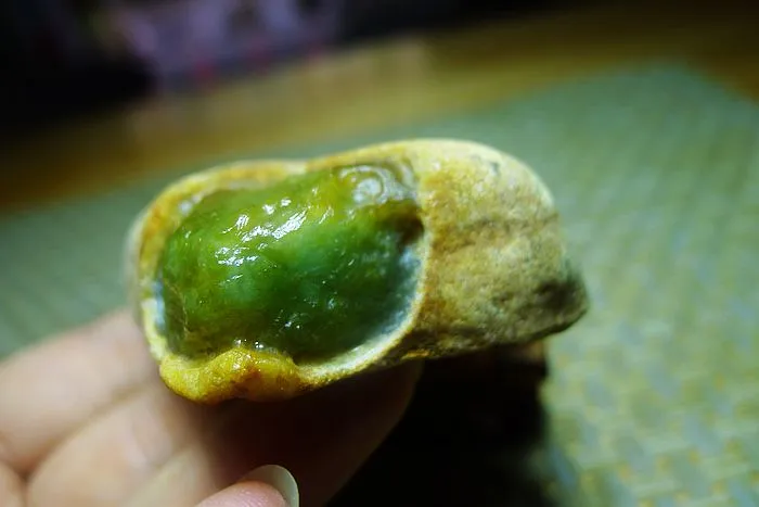Natural Jade Rough Jadeite Raw (143g,7.9X4.8X1.8cm)