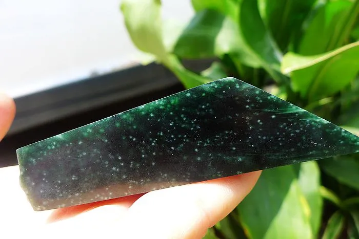 Natural Jade Rough Jadeite Raw (148g,8.9X3.9X2.3cm)