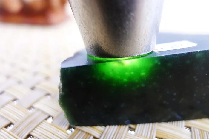 Natural Jade Rough Jadeite Raw (148g,8.9X3.9X2.3cm)