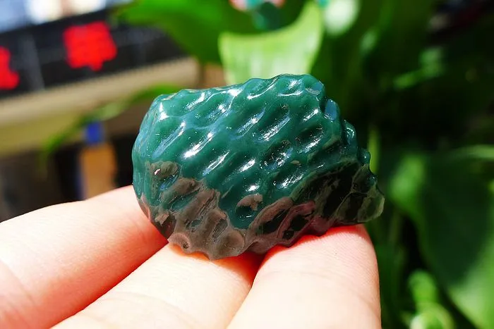 Natural Jade Rough Jadeite Raw (14g,2.9X2X1.1cm)