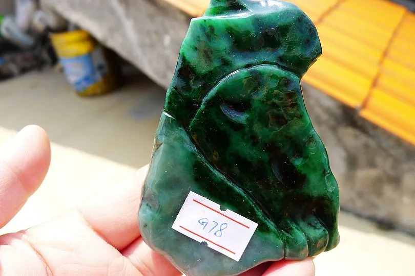 Natural Jade Rough Jadeite Raw (156g,8.6X5.6X1.8cm)