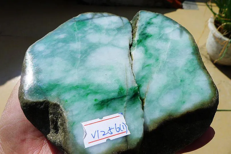 Natural Jade Rough Jadeite Raw 1.9kg