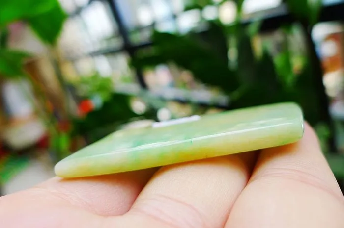 Natural Jade Rough Jadeite Raw (20g,5.8X2.5X0.51cm)