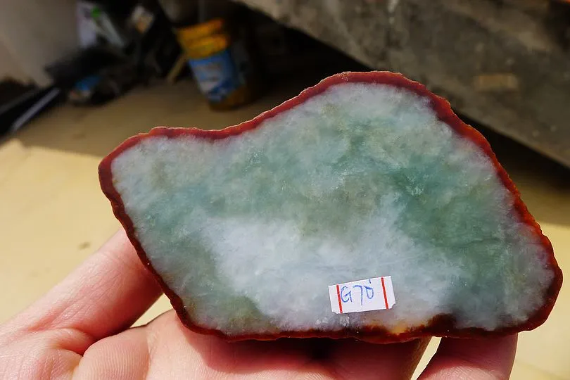 Natural Jade Rough Jadeite Raw (228g,9.2X4.8X4.2cm)