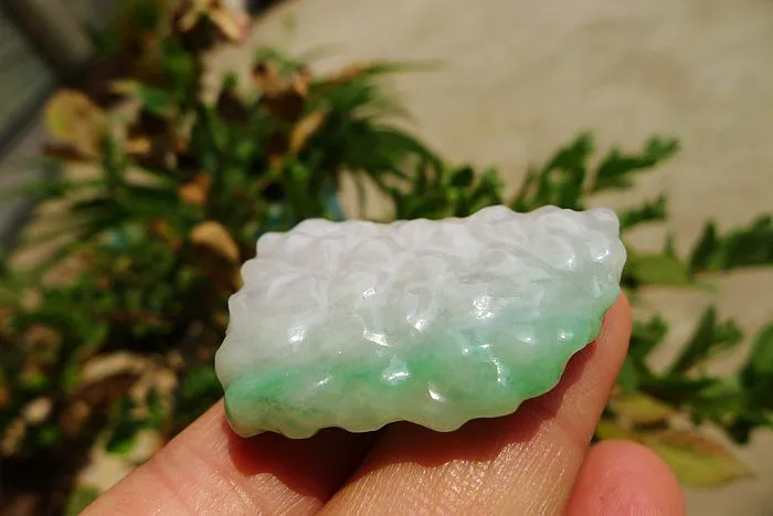 Natural Jade Rough Jadeite Raw (22g,3.8X2.65X1cm)