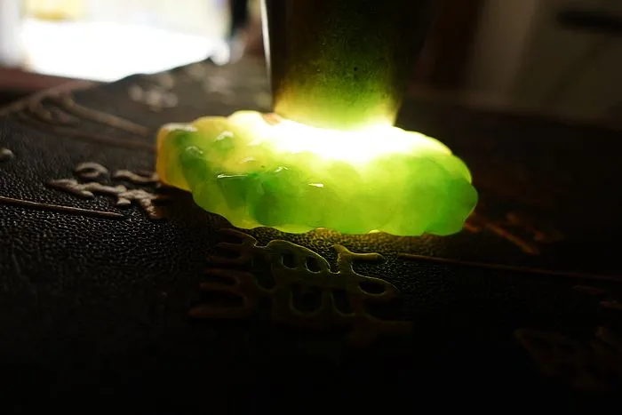 Natural Jade Rough Jadeite Raw (22g,3.8X2.65X1cm)