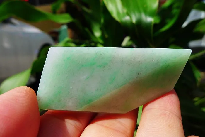 Natural Jade Rough Jadeite Raw (22g,5.5X2.5X0.65cm)