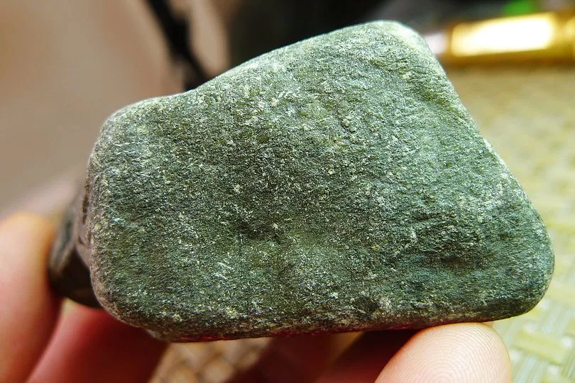 Natural Jade Rough Jadeite Raw (234g,6.6X5X4cm)
