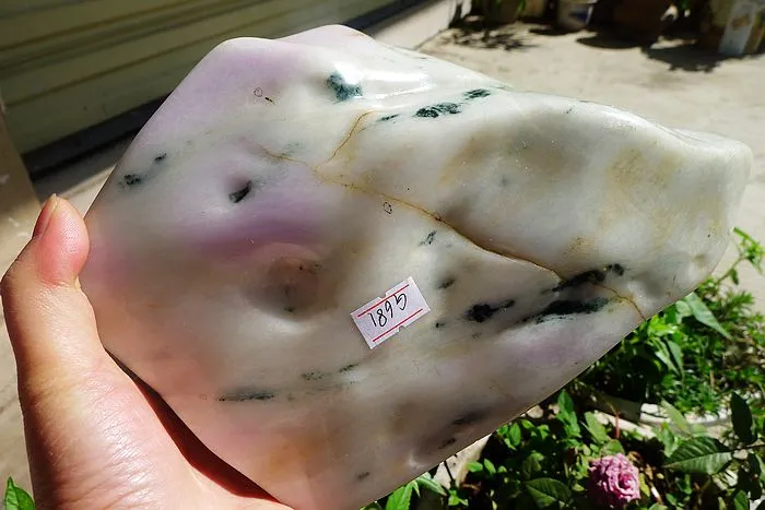 Natural Jade Rough Jadeite Raw (2.69kg,25*16*5cm)