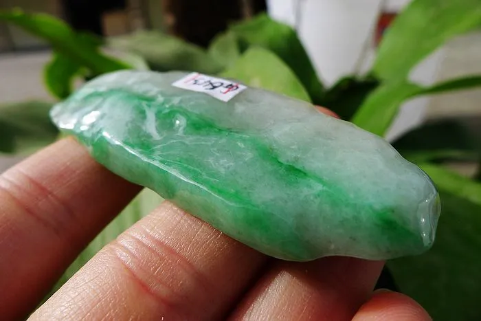 Natural Jade Rough Jadeite Raw (27.5g,7.2X2.7X0.7cm)