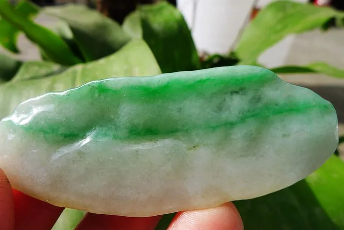 Natural Jade Rough Jadeite Raw (27.5g,7.2X2.7X0.7cm)