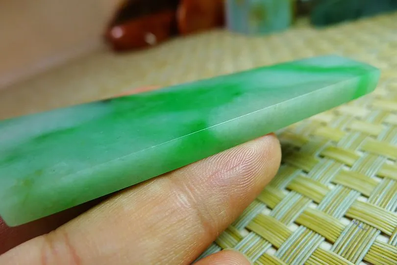 Natural Jade Rough Jadeite Raw (30g,8.4X2.9X0.5cm)