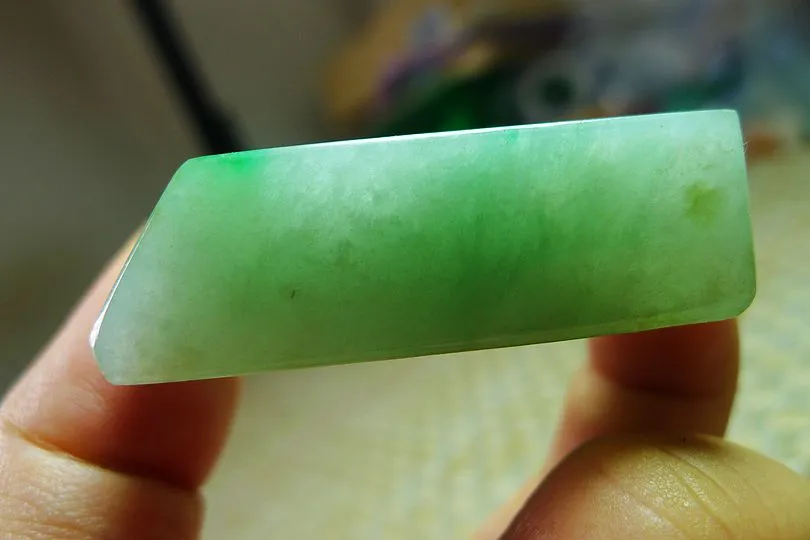 Natural Jade Rough Jadeite Raw (34g,4.7X2.4X1.5cm)
