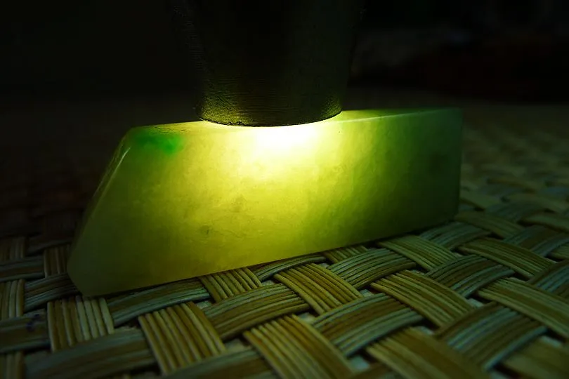 Natural Jade Rough Jadeite Raw (34g,4.7X2.4X1.5cm)