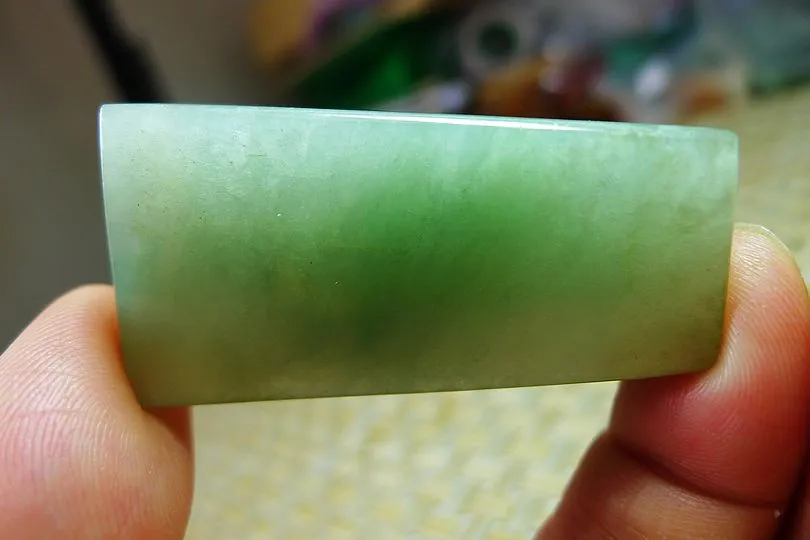 Natural Jade Rough Jadeite Raw (34g,4.7X2.4X1.5cm)