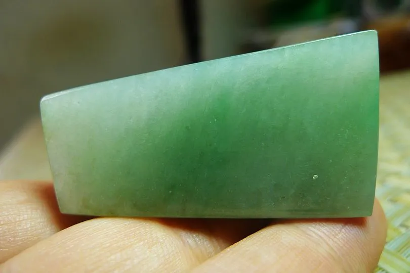 Natural Jade Rough Jadeite Raw (34g,4.7X2.4X1.5cm)