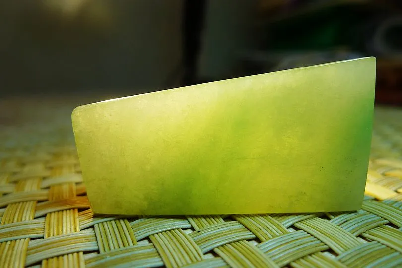 Natural Jade Rough Jadeite Raw (34g,4.7X2.4X1.5cm)