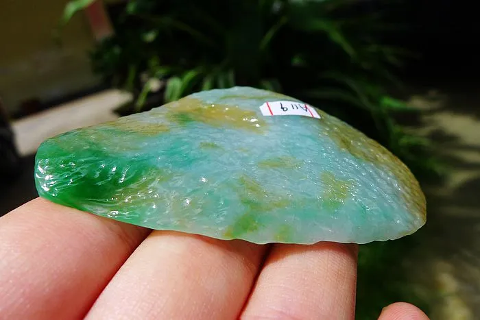 Natural Jade Rough Jadeite Raw (34g,7.1X4.2X0.65cm)