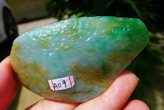 Natural Jade Rough Jadeite Raw (34g,7.1X4.2X0.65cm)