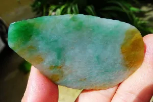 Natural Jade Rough Jadeite Raw (34g,7.1X4.2X0.65cm)