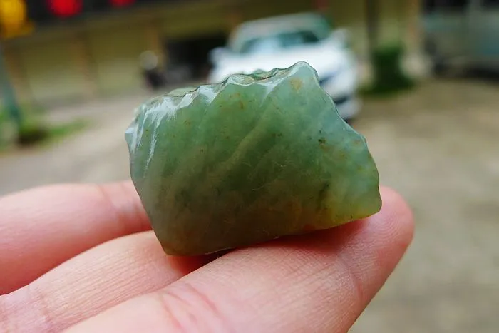 Natural Jade Rough Jadeite Raw (37g,3X2.4X2.2cm)