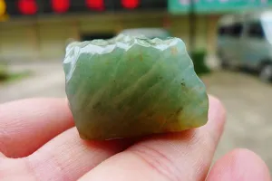 Natural Jade Rough Jadeite Raw (37g,3X2.4X2.2cm)