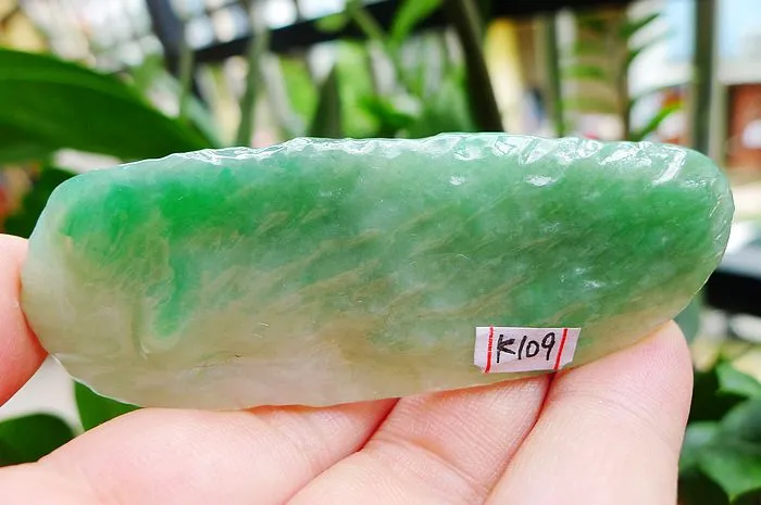 Natural Jade Rough Jadeite Raw (39g,8.2x3x0.56cm)