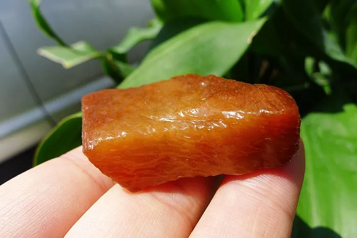 Natural Jade Rough Jadeite Raw (40g,4.1X3.3X1.15cm)