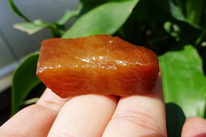 Natural Jade Rough Jadeite Raw (40g,4.1X3.3X1.15cm)