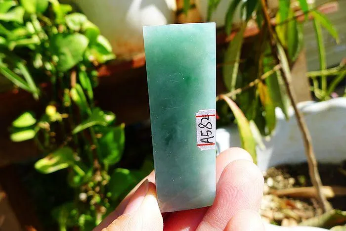 Natural Jade Rough Jadeite Raw (42g,5.4X1.85X1.35cm)