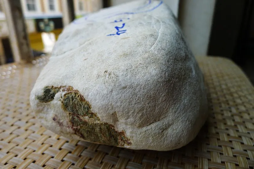 Natural Jade Rough Jadeite Raw (4.35kg,24X13X9.6cm)