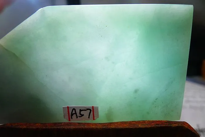 Natural Jade Rough Jadeite Raw (43g,7.1X3.9X0.45cm)