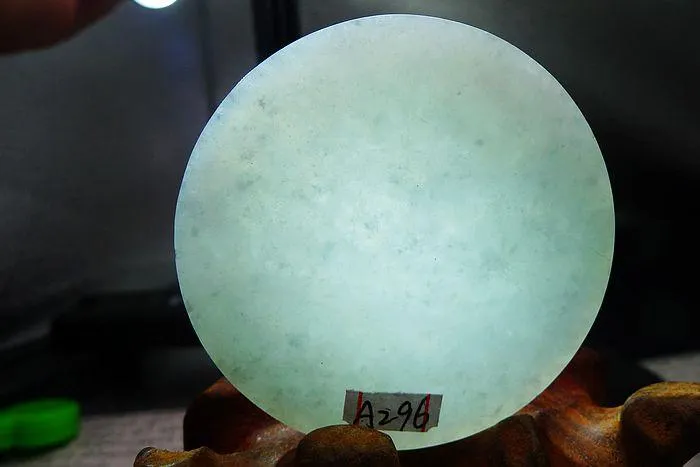 Natural Jade Rough Jadeite Raw (46g,5.2X0.6cm)