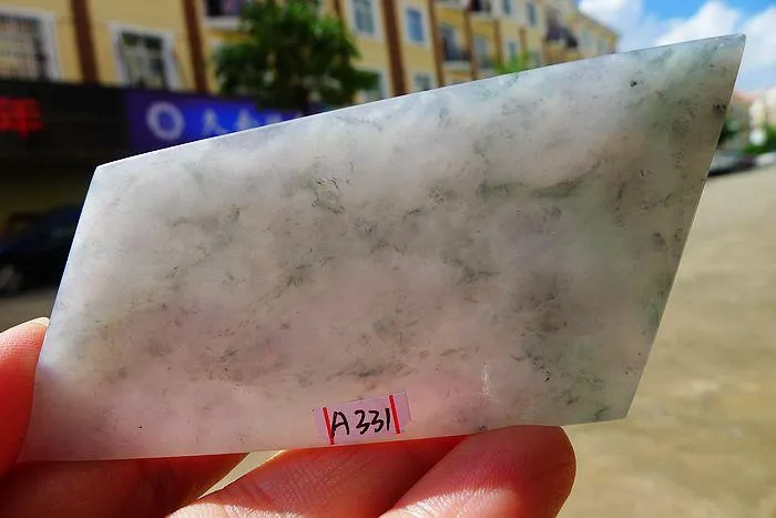 Natural Jade Rough Jadeite Raw (48g,8.9X4.5X0.5cm)