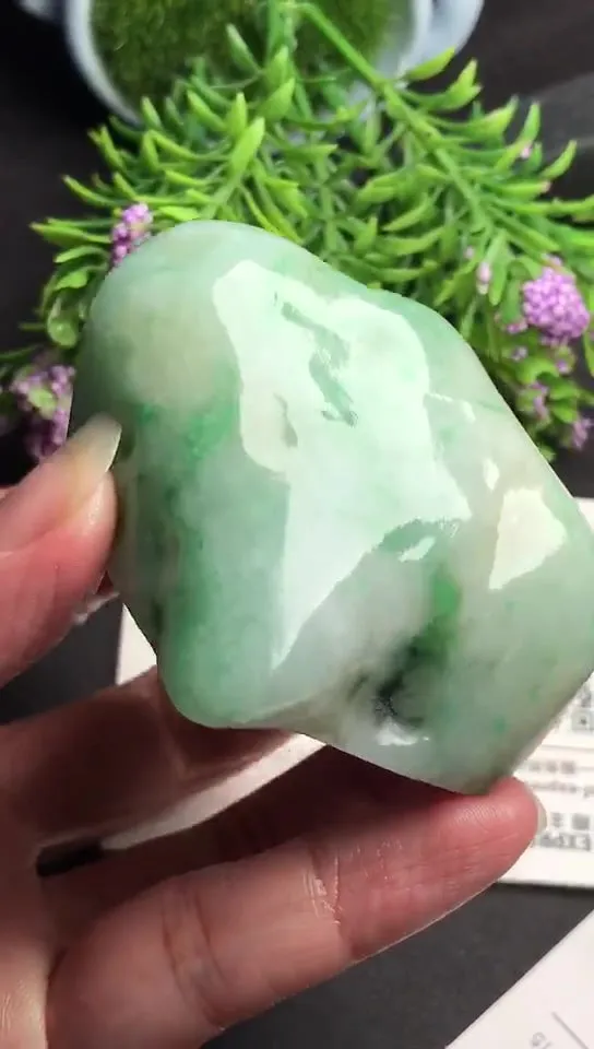 Natural Jade Rough Jadeite Raw (5.0x4.8x2.0cm)-V2913