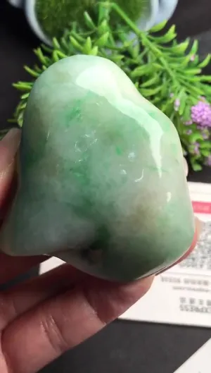Natural Jade Rough Jadeite Raw (5.0x4.8x2.0cm)-V2913