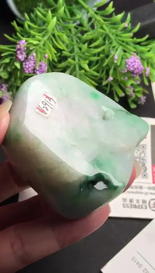 Natural Jade Rough Jadeite Raw (5.0x4.8x2.0cm)-V2913
