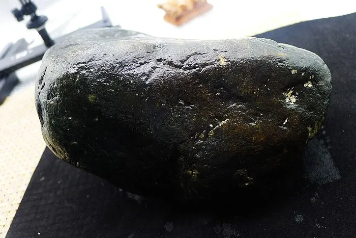 Natural Jade Rough Jadeite Raw (5.1kg,20X16X12cm)